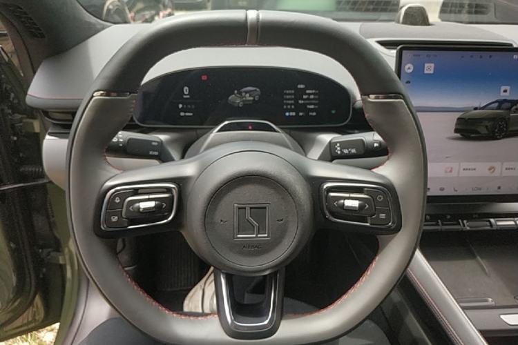 Used Zeekr 007GT 2025 Long-Range Rear-Wheel Drive Intelligent Driving Version 100 kWh Steering Wheel