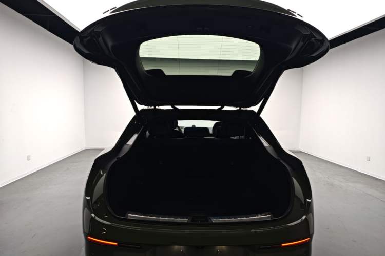 Used Zeekr 007GT 2025 Long-Range Rear-Wheel Drive Intelligent Driving Version 100 kWh Trunk