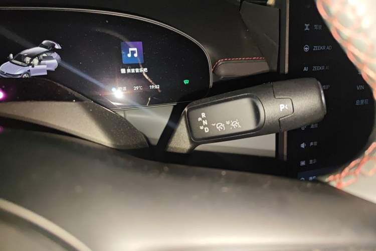 Used Zeekr 007GT 2025 Rear-Drive Intelligent Driving Version 75 kWh Gear Lever