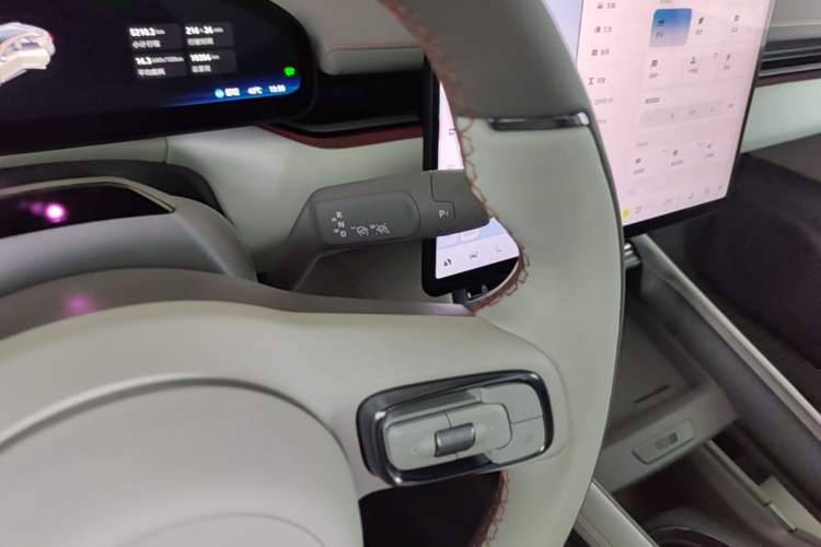 Used Zeekr 007GT 2025 Four-Wheel Drive Intelligent Driving Version 75 kWh Gear Lever