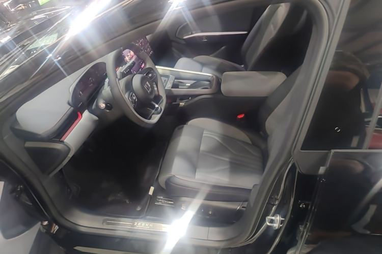 Used Zeekr 007GT 2025 Rear-Drive Intelligent Driving Version 75 kWh Left Front Seat