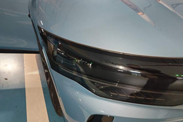 Used Zeekr 007GT 2025 Rear-Drive Intelligent Driving Version 75 kWh Right Front Headlight