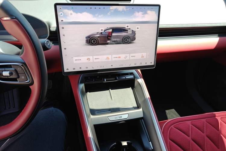 Used Zeekr 007GT 2025 Rear-Drive Intelligent Driving Version 75 kWh Audio And AC Panel
