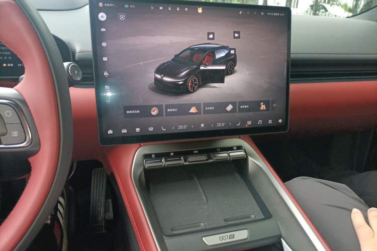 Used Zeekr 007GT 2025 Rear-Drive Intelligent Driving Version 75 kWh Audio And AC Panel