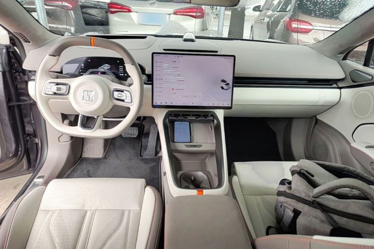 Used Zeekr 007GT 2025 Rear-Drive Intelligent Driving Version 75 kWh Center Console