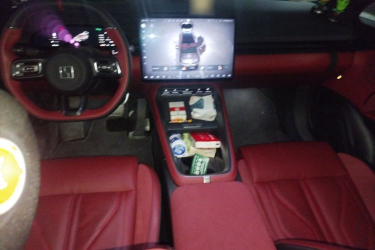 Used Zeekr 007GT 2025 Rear-Drive Intelligent Driving Version 75 kWh Center Console