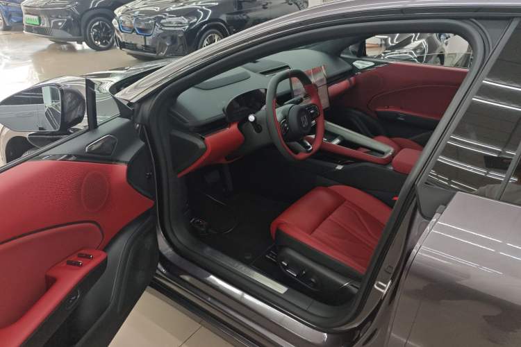 Used Zeekr 007GT 2025 Rear-Drive Intelligent Driving Version 75 kWh Driver Seat