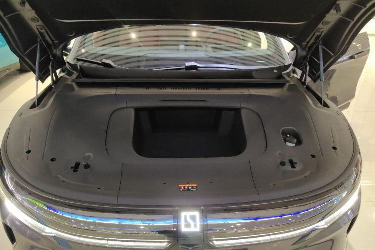 Used Zeekr 007GT 2025 Rear-Drive Intelligent Driving Version 75 kWh Engine Bay