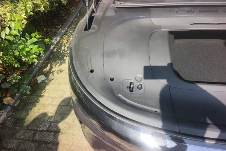 Used Zeekr 007GT 2025 Rear-Drive Intelligent Driving Version 75 kWh Engine Bay Right