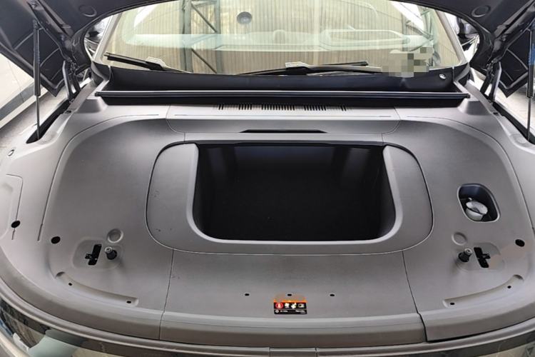 Used Zeekr 007GT 2025 Rear-Drive Intelligent Driving Version 75 kWh Engine Bay