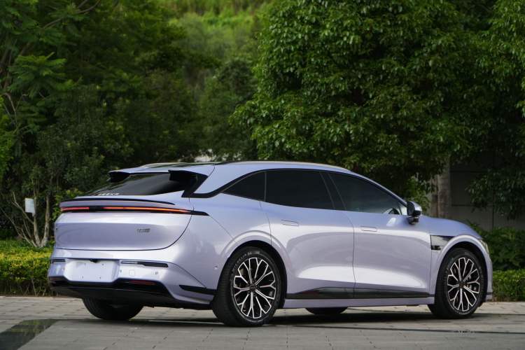 Used Zeekr 007GT 2025 Rear-Drive Intelligent Driving Version 75 kWh Exterior 2