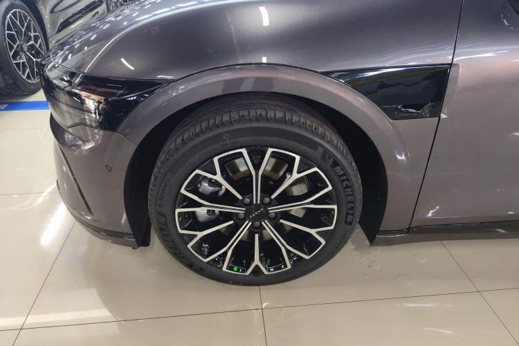 Used Zeekr 007GT 2025 Long-Range Rear-Wheel Drive Intelligent Driving Version 100 kWh Exterior 4