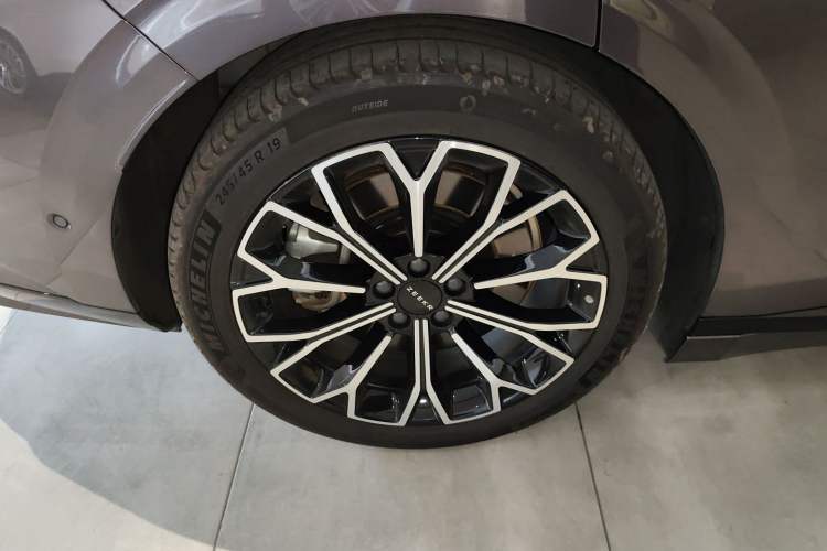 Used Zeekr 007GT 2025 Long-Range Rear-Wheel Drive Intelligent Driving Version 100 kWh Exterior 8