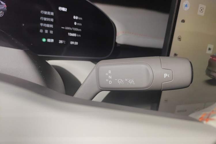 Used Zeekr 007GT 2025 Rear-Drive Intelligent Driving Version 75 kWh Gear Lever