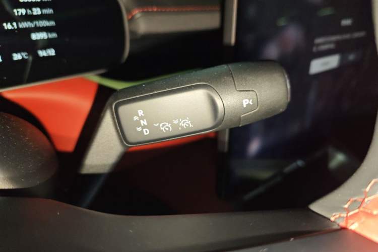 Used Zeekr 007GT 2025 Rear-Drive Intelligent Driving Version 75 kWh Gear Lever