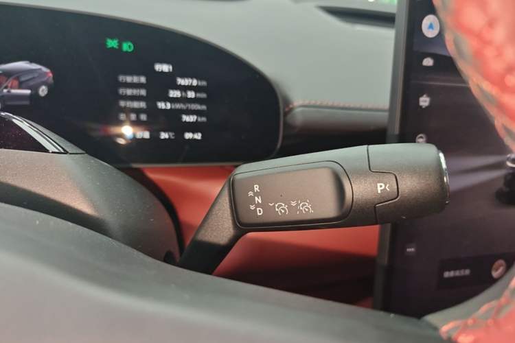 Used Zeekr 007GT 2025 Rear-Drive Intelligent Driving Version 75 kWh Gear Lever