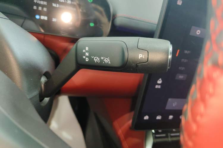 Used Zeekr 007GT 2025 Rear-Drive Intelligent Driving Version 75 kWh Gear Lever