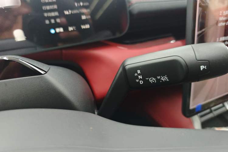 Used Zeekr 007GT 2025 Rear-Drive Intelligent Driving Version 75 kWh Gear Lever
