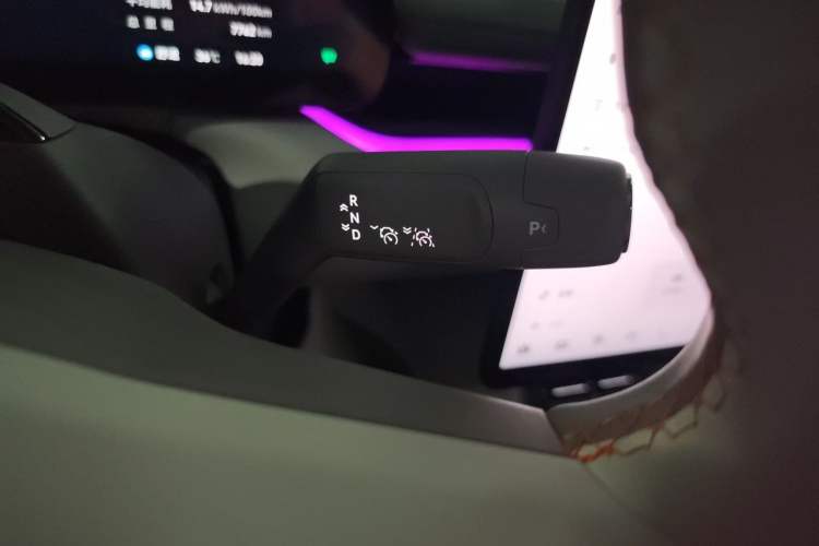 Used Zeekr 007GT 2025 Rear-Drive Intelligent Driving Version 75 kWh Gear Lever