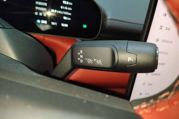 Used Zeekr 007GT 2025 Rear-Drive Intelligent Driving Version 75 kWh Gear Lever