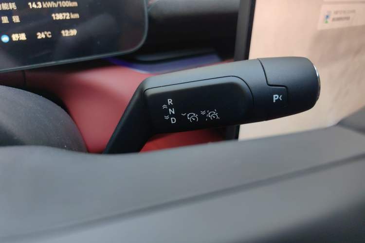 Used Zeekr 007GT 2025 Rear-Drive Intelligent Driving Version 75 kWh Gear Lever