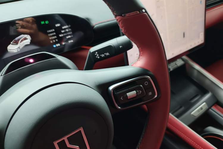 Used Zeekr 007GT 2025 Long-Range Rear-Wheel Drive Intelligent Driving Version 100 kWh Gear Lever