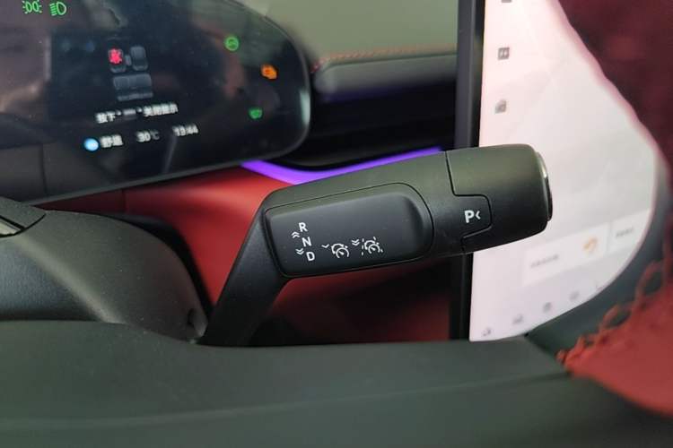 Used Zeekr 007GT 2025 Rear-Drive Intelligent Driving Version 75 kWh Gear Lever