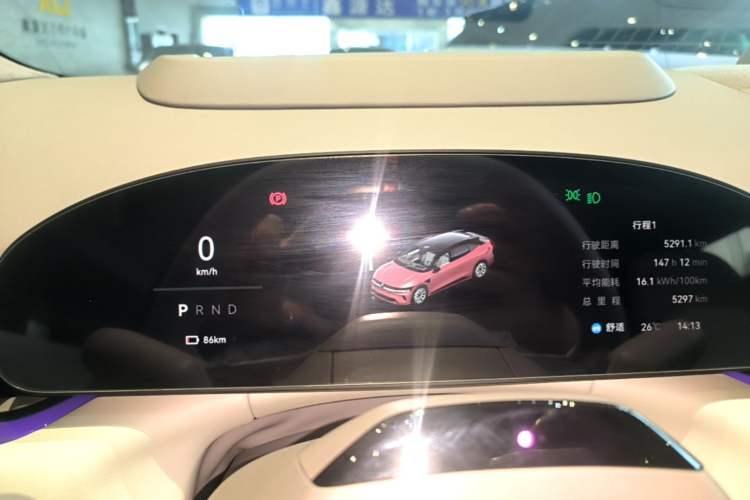 Used Zeekr 007GT 2025 Long-Range Rear-Wheel Drive Intelligent Driving Version 100 kWh Instrument Cluster