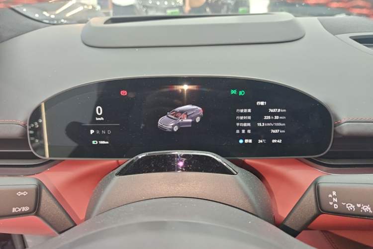 Used Zeekr 007GT 2025 Rear-Drive Intelligent Driving Version 75 kWh Instrument Cluster