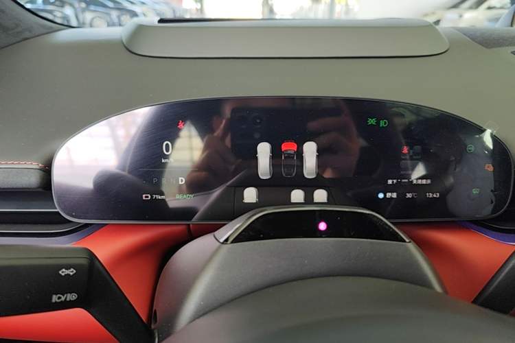 Used Zeekr 007GT 2025 Rear-Drive Intelligent Driving Version 75 kWh Instrument Cluster