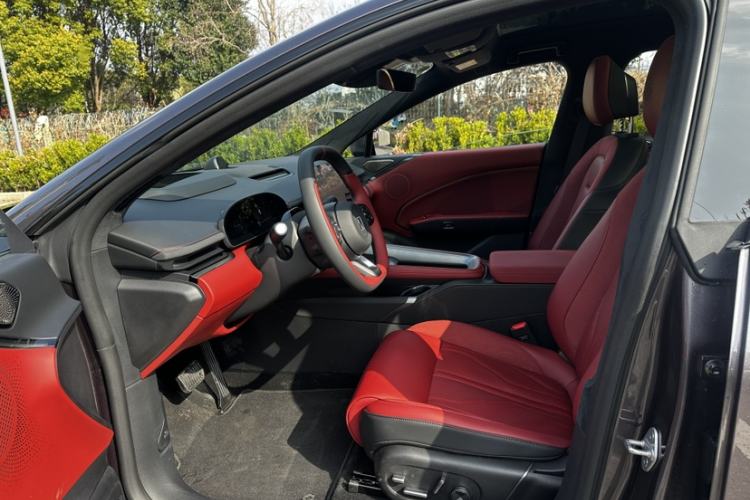 Used Zeekr 007GT 2025 Rear-Drive Intelligent Driving Version 75 kWh Interior 6