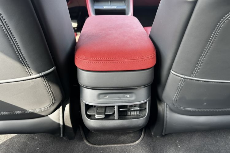 Used Zeekr 007GT 2025 Rear-Drive Intelligent Driving Version 75 kWh Interior 9