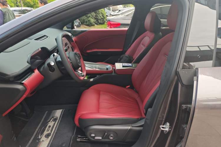 Used Zeekr 007GT 2025 Rear-Drive Intelligent Driving Version 75 kWh Left Front Seat