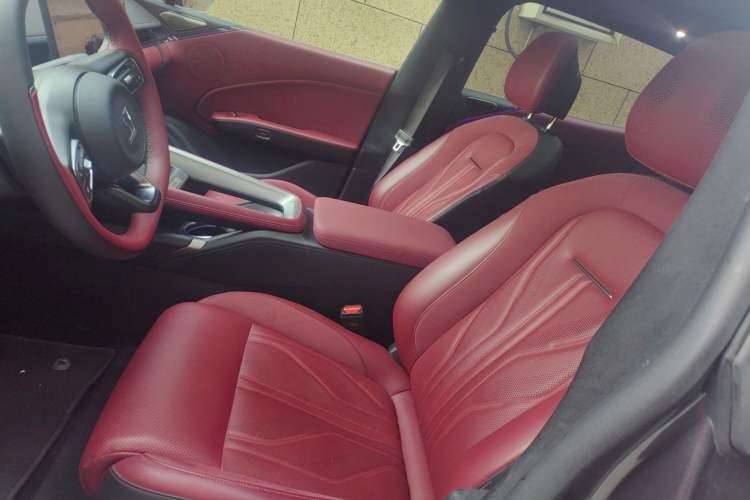 Used Zeekr 007GT 2025 Rear-Drive Intelligent Driving Version 75 kWh Left Front Seat