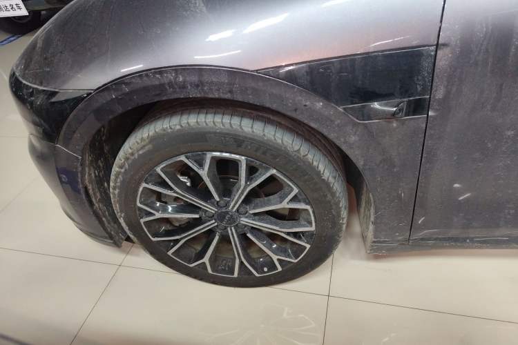 Used Zeekr 007GT 2025 Rear-Drive Intelligent Driving Version 75 kWh Left Front Wheel Hub