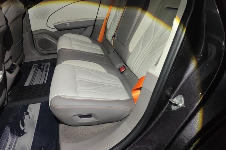 Used Zeekr 007GT 2025 Rear-Drive Intelligent Driving Version 75 kWh Left Rear Seat