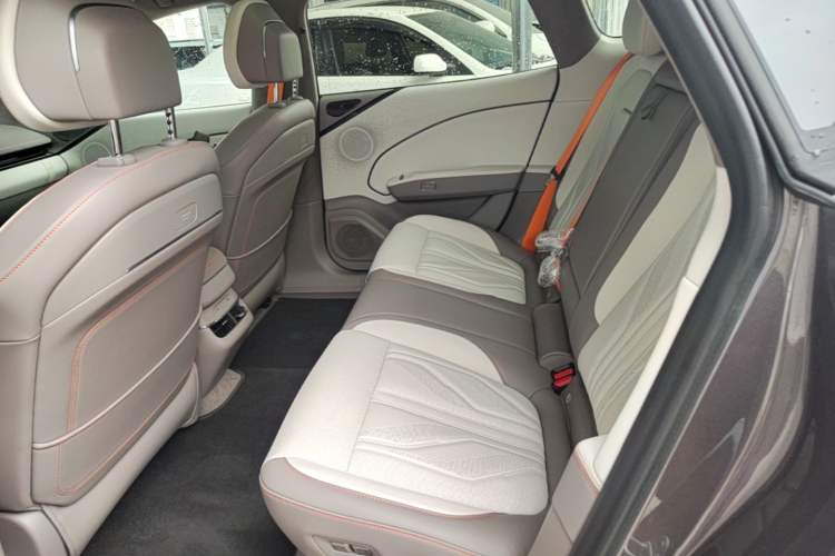 Used Zeekr 007GT 2025 Rear-Drive Intelligent Driving Version 75 kWh Left Rear Seat