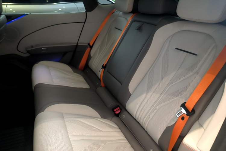Used Zeekr 007GT 2025 Long-Range Rear-Wheel Drive Intelligent Driving Version 100 kWh Left Rear Seat