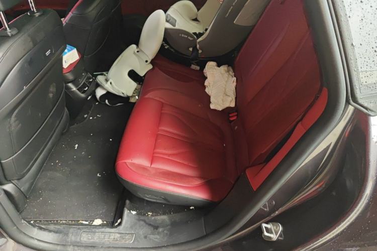 Used Zeekr 007GT 2025 Rear-Drive Intelligent Driving Version 75 kWh Left Rear Seat