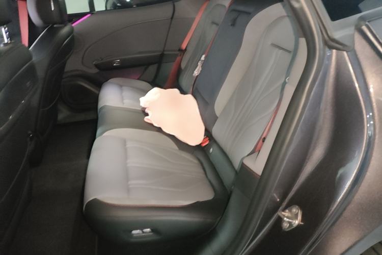 Used Zeekr 007GT 2025 Rear-Drive Intelligent Driving Version 75 kWh Left Rear Seat