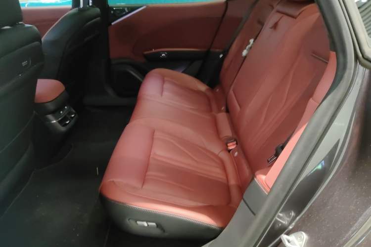 Used Zeekr 007GT 2025 Rear-Drive Intelligent Driving Version 75 kWh Left Rear Seat