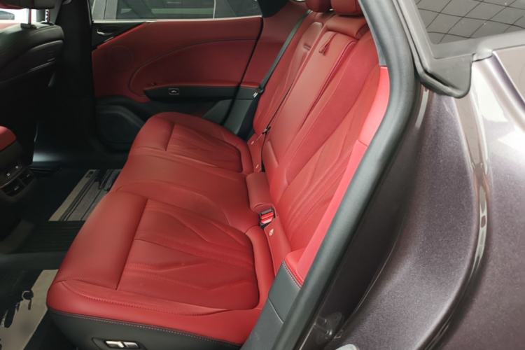 Used Zeekr 007GT 2025 Long-Range Rear-Wheel Drive Intelligent Driving Version 100 kWh Left Rear Seat