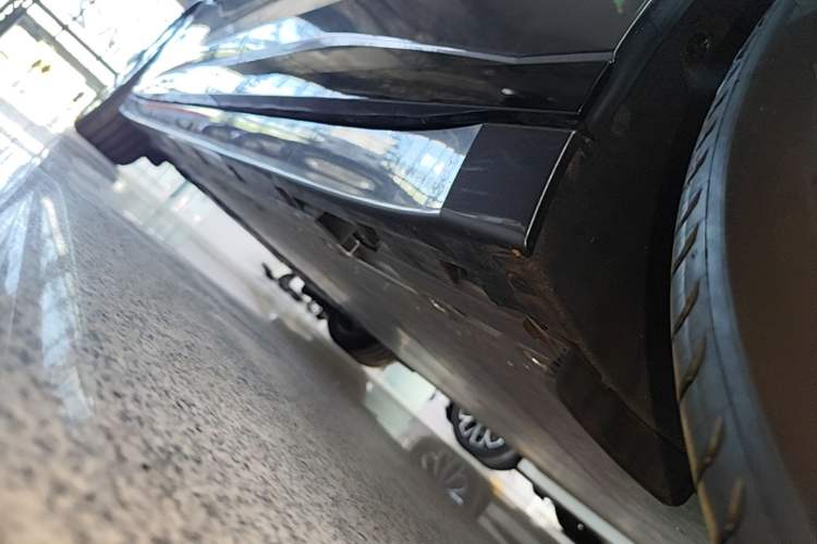 Used Zeekr 007GT 2025 Rear-Drive Intelligent Driving Version 75 kWh Left Side Sill