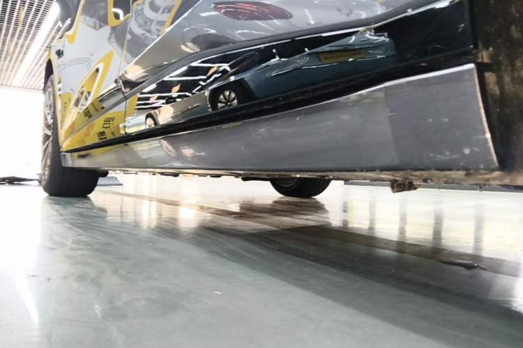 Used Zeekr 007GT 2025 Long-Range Rear-Wheel Drive Intelligent Driving Version 100 kWh Left Side Sill