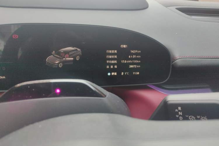 Used Zeekr 007GT 2025 Rear-Drive Intelligent Driving Version 75 kWh Odometer Close Up