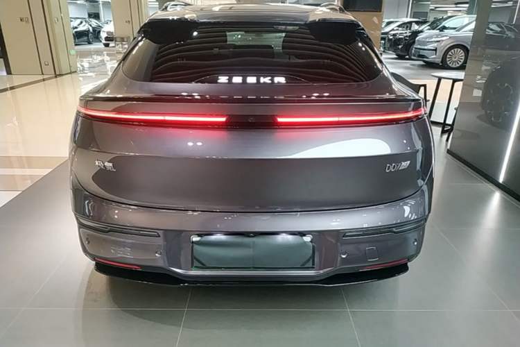 Used Zeekr 007GT 2025 Four-Wheel Drive Intelligent Driving Version 75 kWh Rear