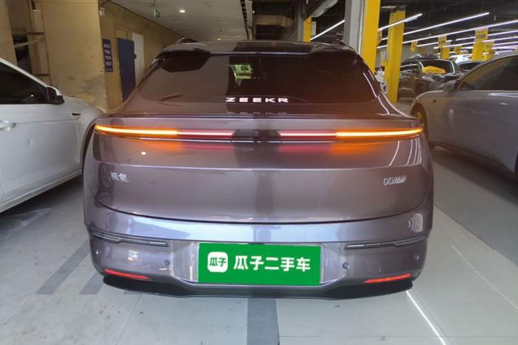 Used Zeekr 007GT 2025 Rear-Drive Intelligent Driving Version 75 kWh Rear