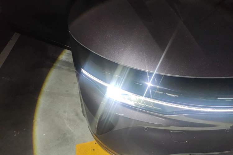Used Zeekr 007GT 2025 Rear-Drive Intelligent Driving Version 75 kWh Right Front Headlight