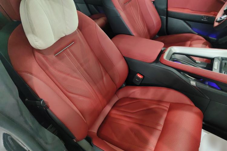 Used Zeekr 007GT 2025 Rear-Drive Intelligent Driving Version 75 kWh Right Front Seat