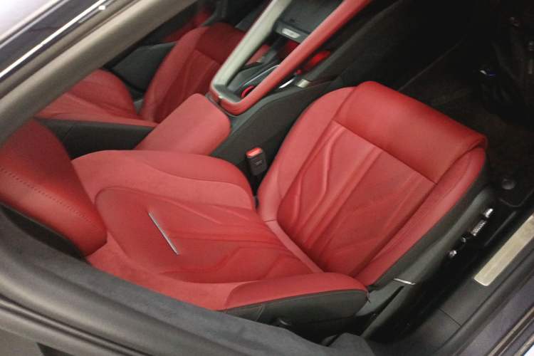 Used Zeekr 007GT 2025 Long-Range Rear-Wheel Drive Intelligent Driving Version 100 kWh Right Front Seat